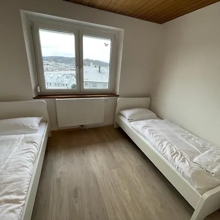 Appartement Ferien- Und Monteurswohnung In *