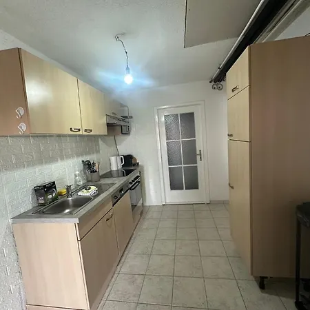 Ferien- Und Monteurswohnung In Appartement *